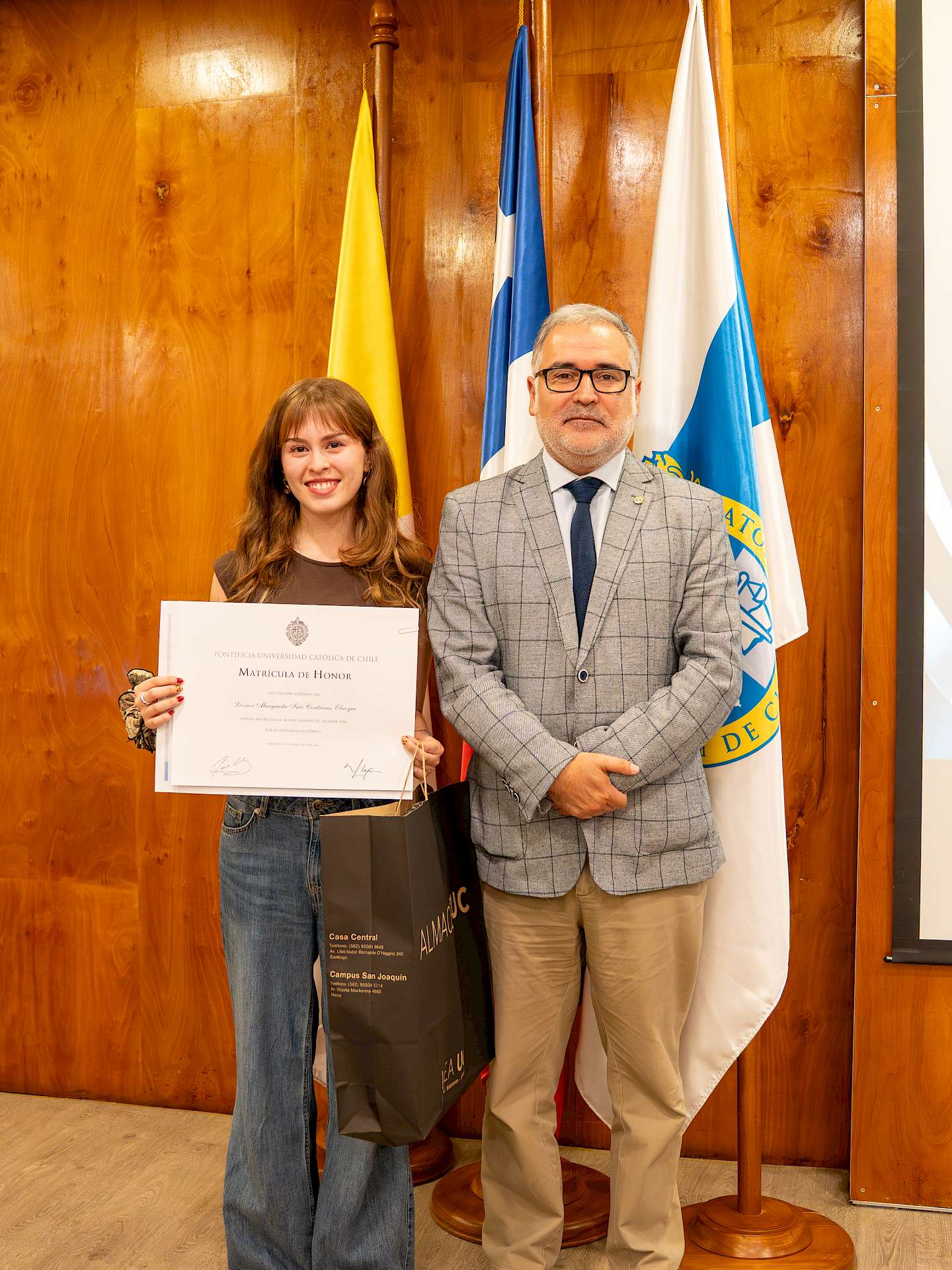 Estudiantes de la Facultad de Química y de Farmacia UC recibieron la Matrícula de Honor 2026